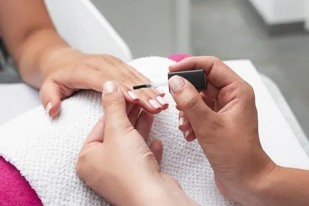 centro de estética en huesca manicura y pedicura